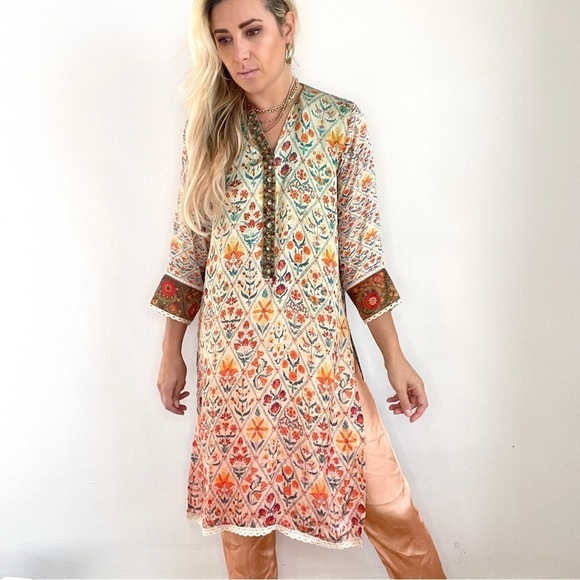 Limelight Pakistan Indian Dress with Peach Pants - Picture 1 of 16